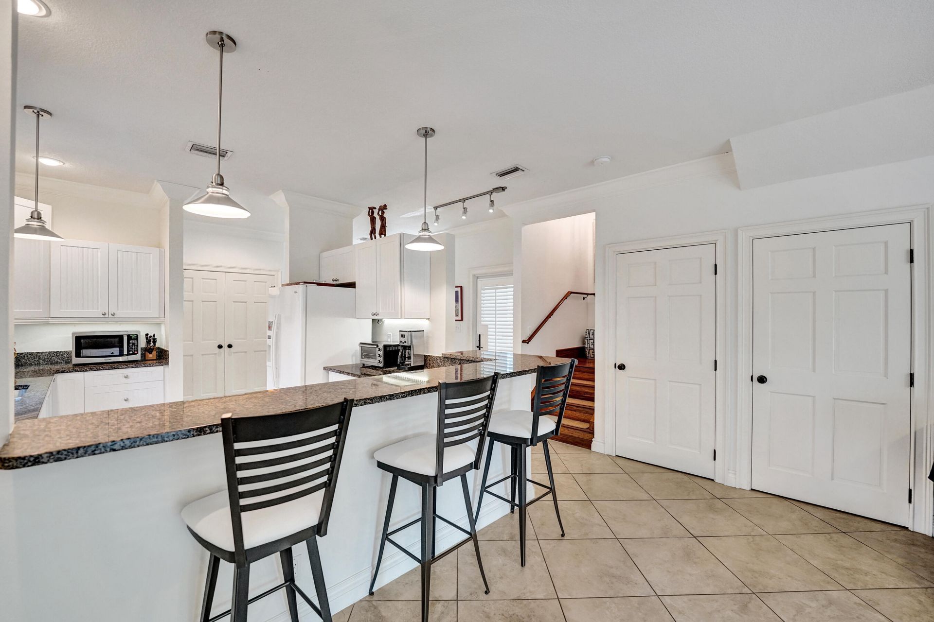 620 NE 9th Avenue, Unit 6, Fort Lauderdale, FL 33304 Photo