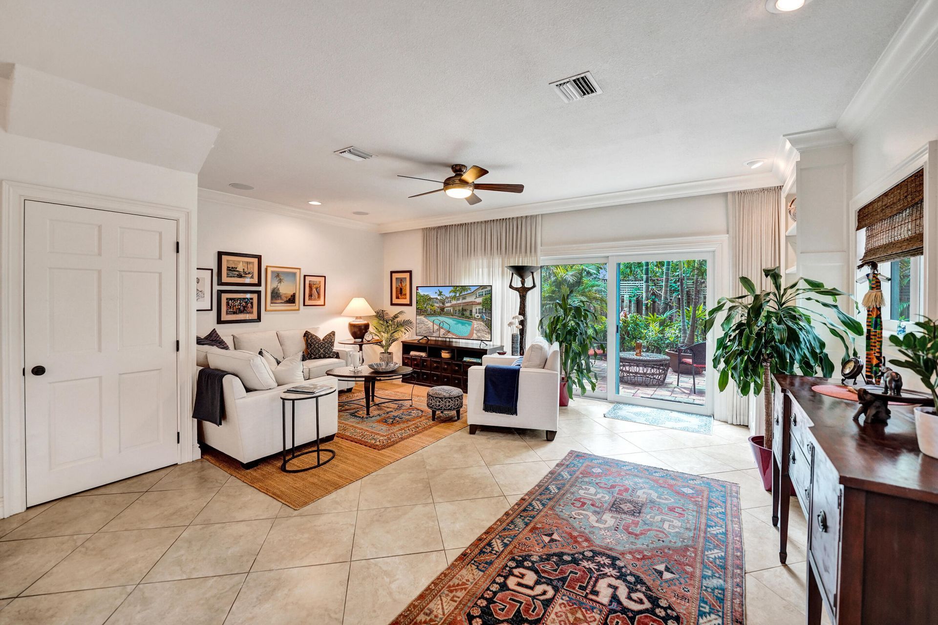620 NE 9th Avenue, Unit 6, Fort Lauderdale, FL 33304 Photo