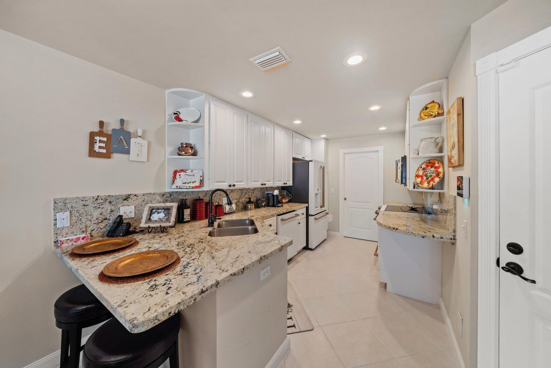 2117 Tigris Drive, West Palm Beach, FL 33411 Photo