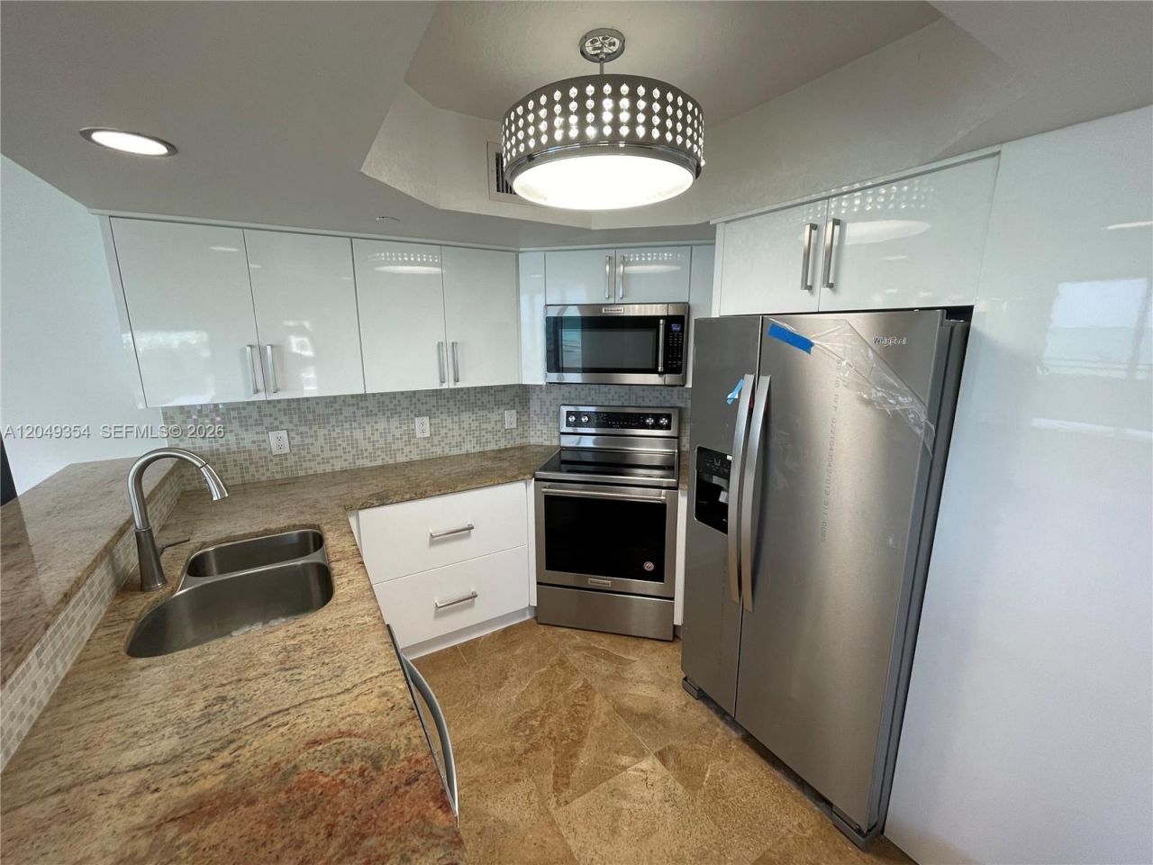 8911 Collins Ave , Unit 505, Surfside, FL 33154 Photo