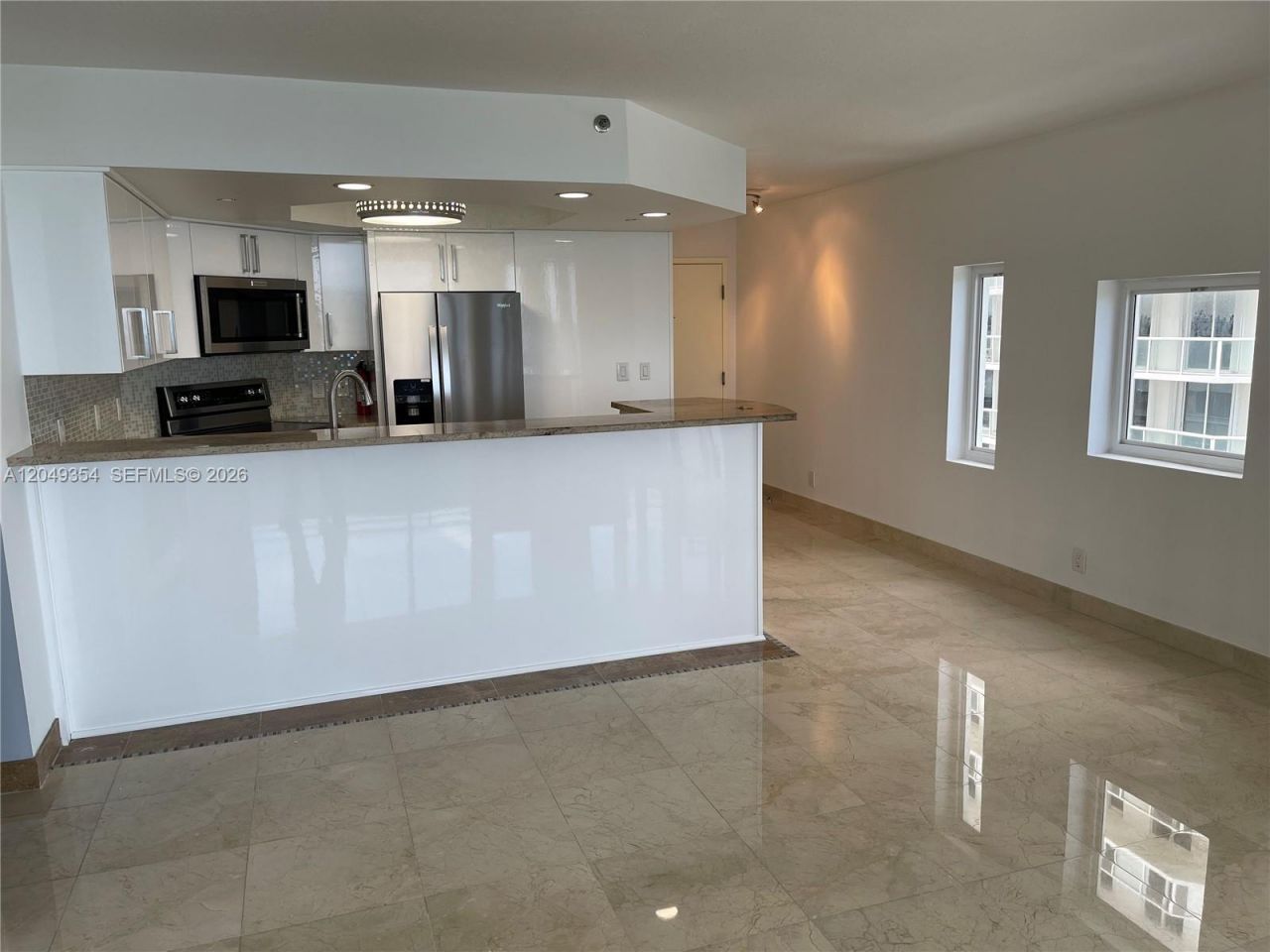 8911 Collins Ave , Unit 505, Surfside, FL 33154 Photo