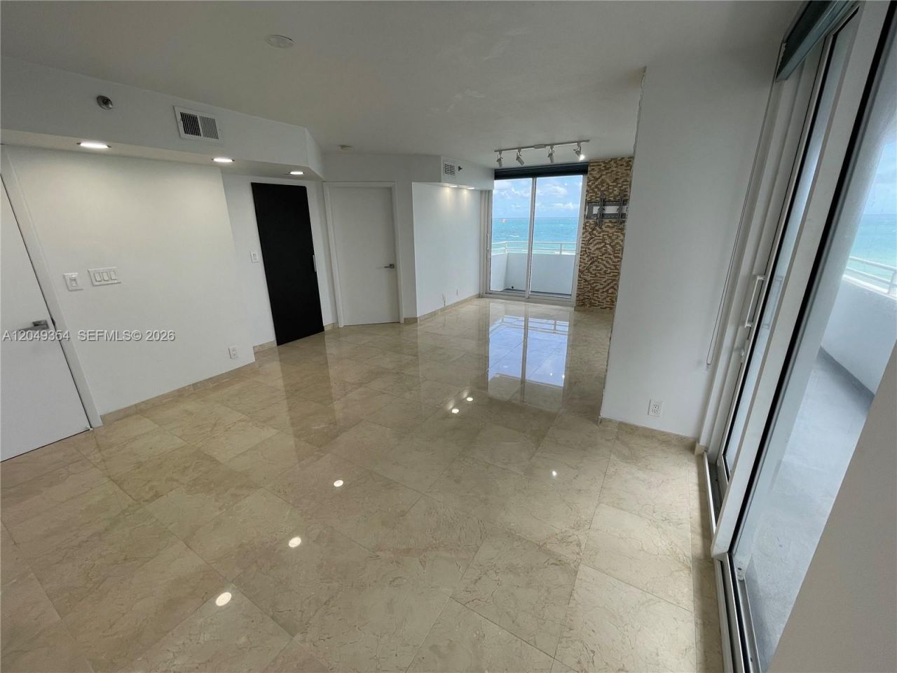 8911 Collins Ave , Unit 505, Surfside, FL 33154 Photo