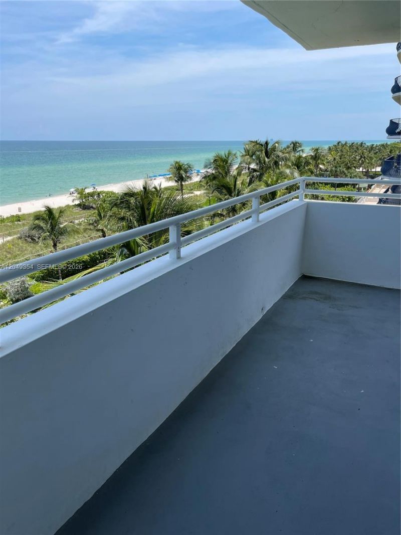 8911 Collins Ave , Unit 505, Surfside, FL 33154 Photo