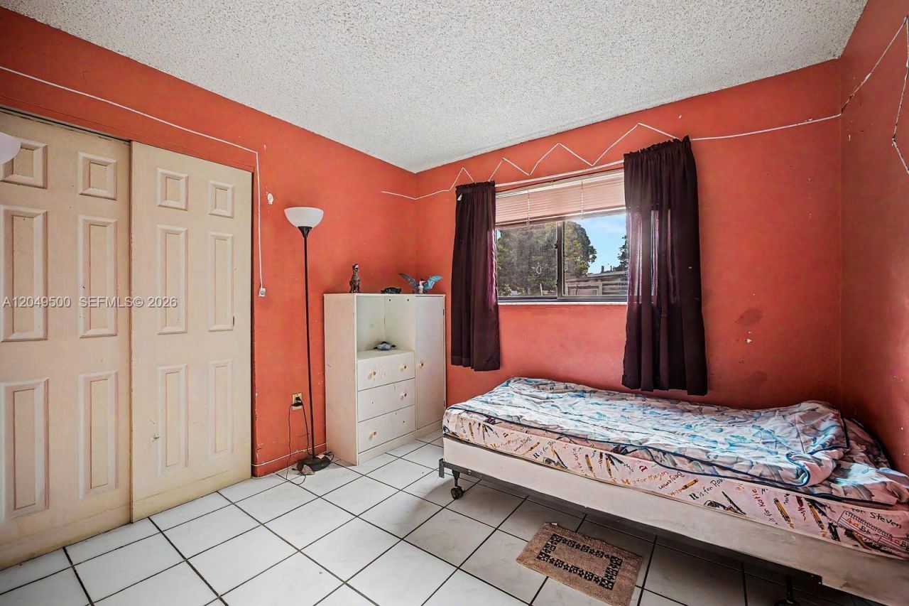 735 NW 8th Ct , Florida City, FL 33034 Photo
