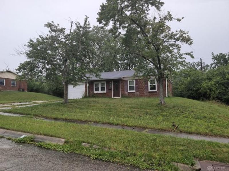 1425 Swinger Drive, Dayton, OH 45417 Photo 2