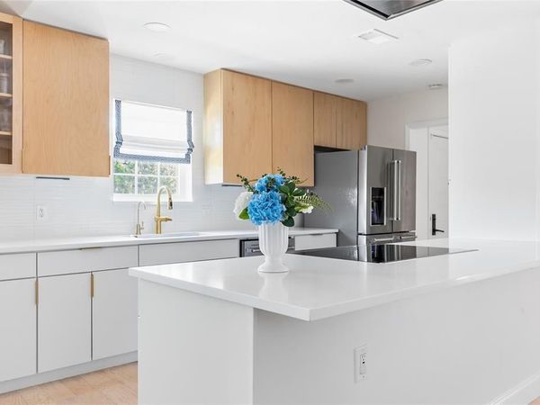 6035 Berry Trail Court, Dallas, TX 75248