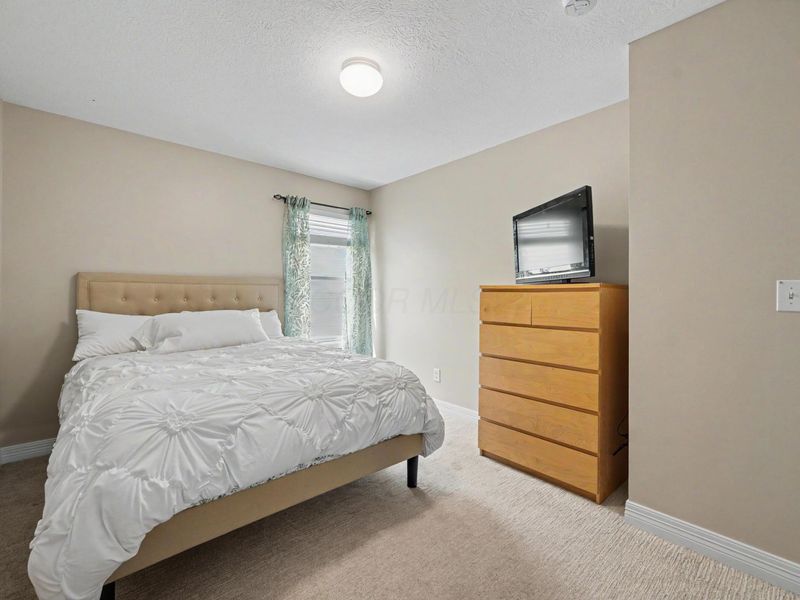 110 Kastlekove Drive, Lewis Center, OH 43035 Photo 28