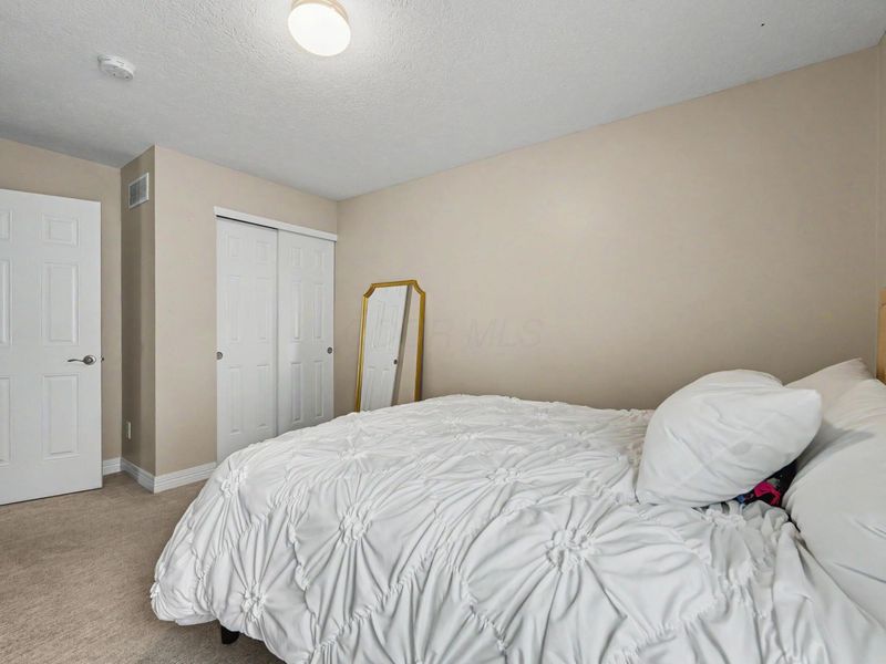 110 Kastlekove Drive, Lewis Center, OH 43035 Photo 29