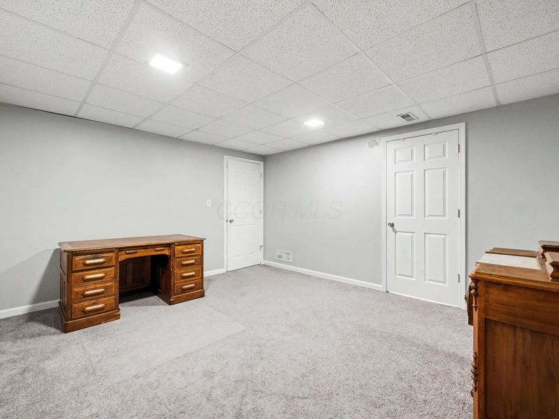 110 Kastlekove Drive, Lewis Center, OH 43035 Photo 39