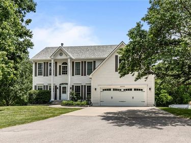 26209 E Blue Mills Road, Sibley, MO 64088