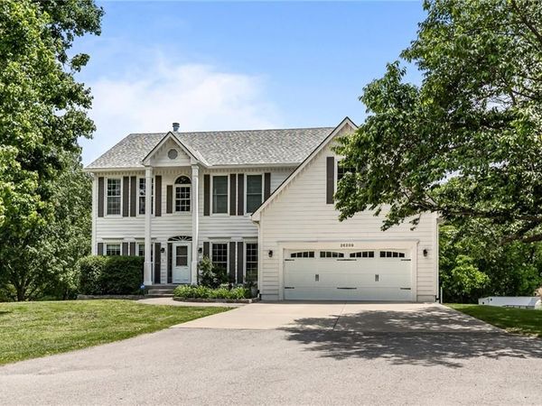 26209 E Blue Mills Road, Sibley, MO 64088
