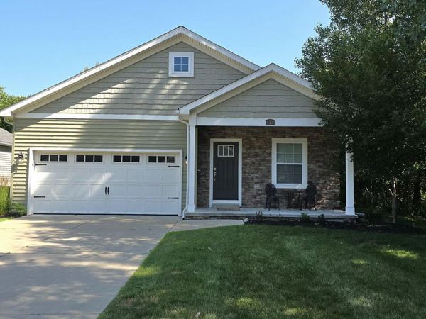 418 W Ellen Street, Fenton, MI 48430