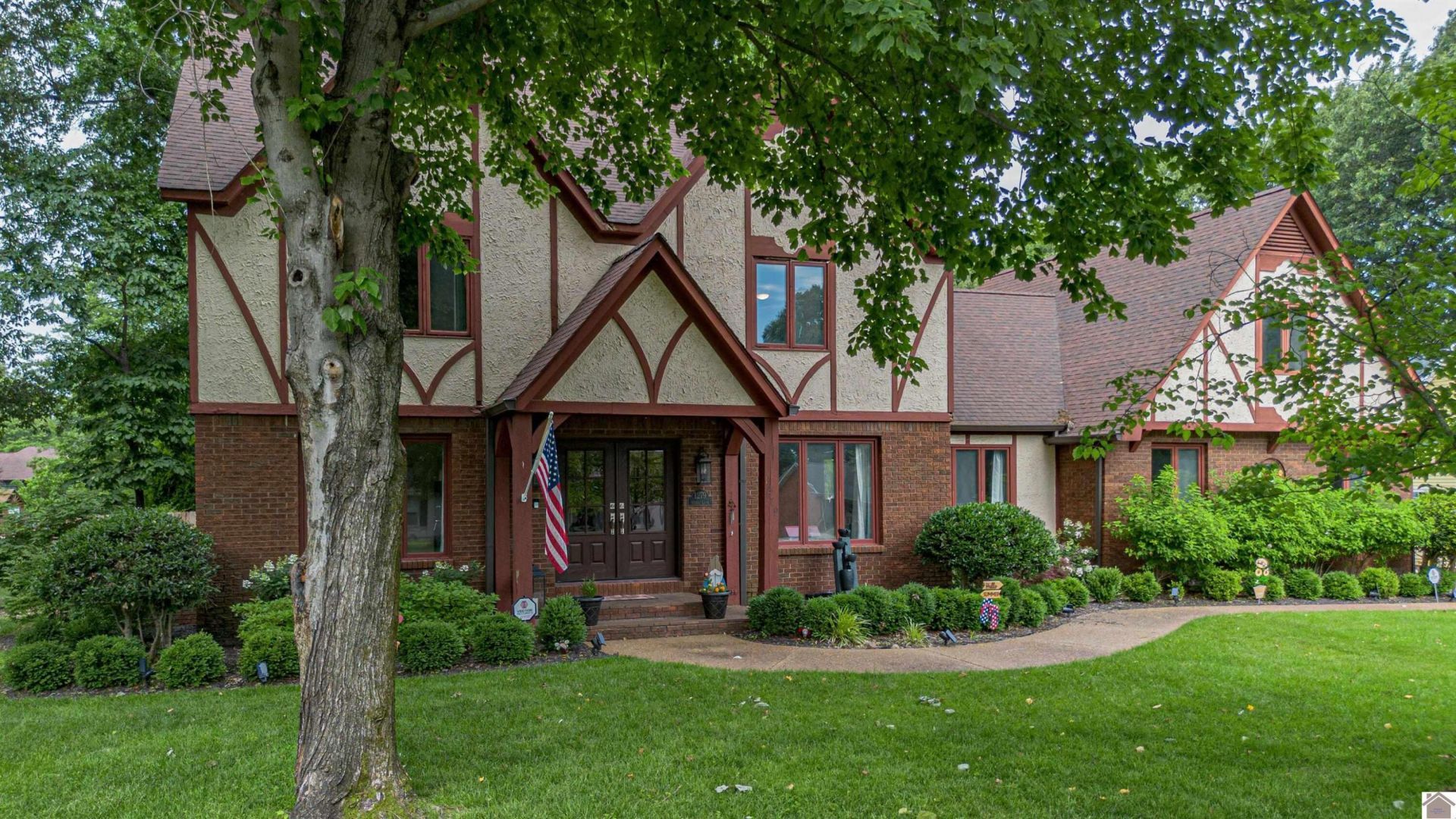 1274 Hedge Lane, Paducah, KY 42001 Main Photo