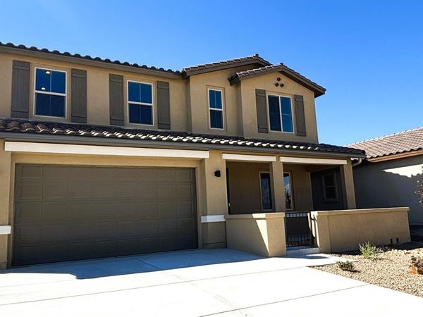 6013 Gilpin Drive SE, Albuquerque, NM 87106