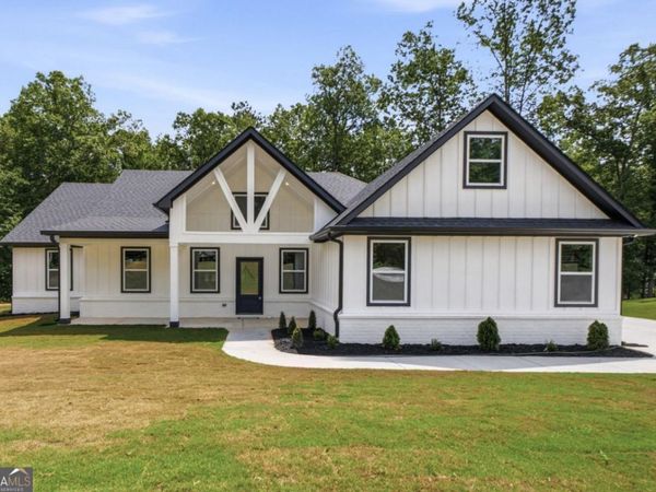 1020 Oakridge Drive, Griffin, GA 30223