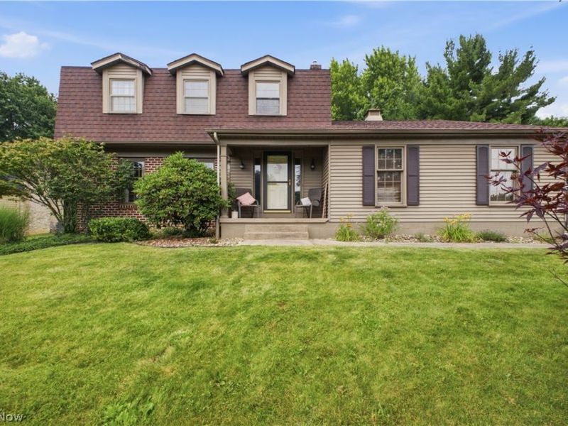 3218 Hummingbird Hill Drive, Poland, OH 44514 Photo 1