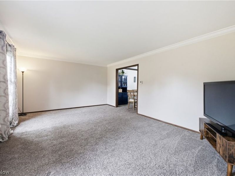 3218 Hummingbird Hill Drive, Poland, OH 44514 Photo 7