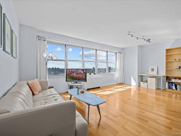 555 Kappock Street , Unit 12A, Bronx, NY 10463