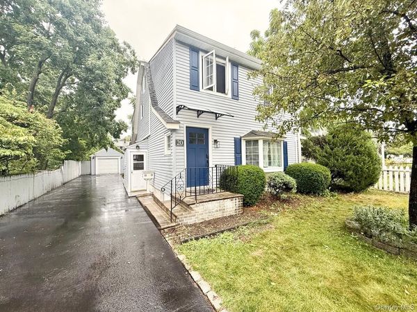 20 Baylis Place , Syosset, NY 11791