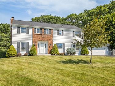 101 Hillcrest Drive , Victor, NY 14564