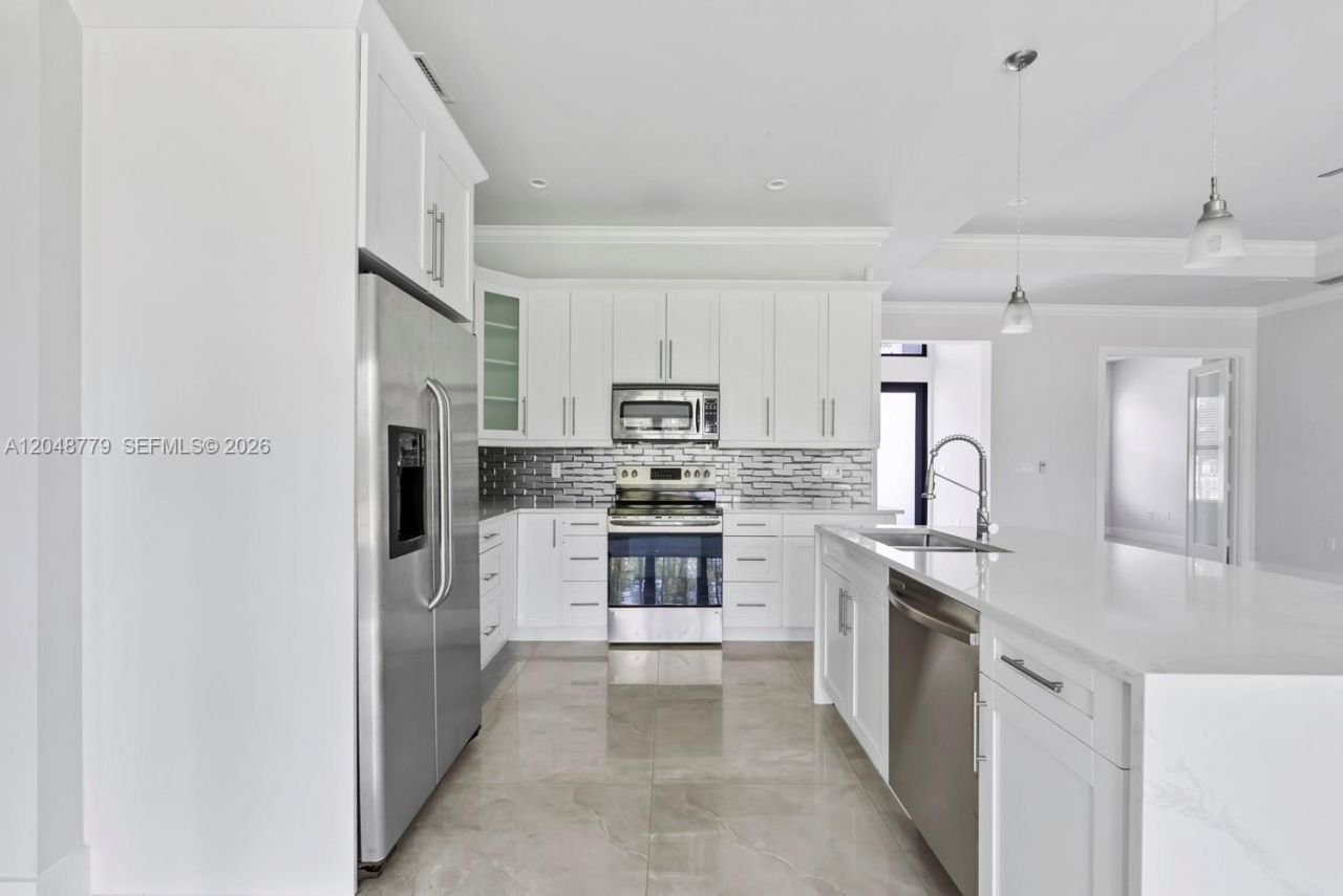 1412 22nd Ave NE , Naples, FL 34120 Photo