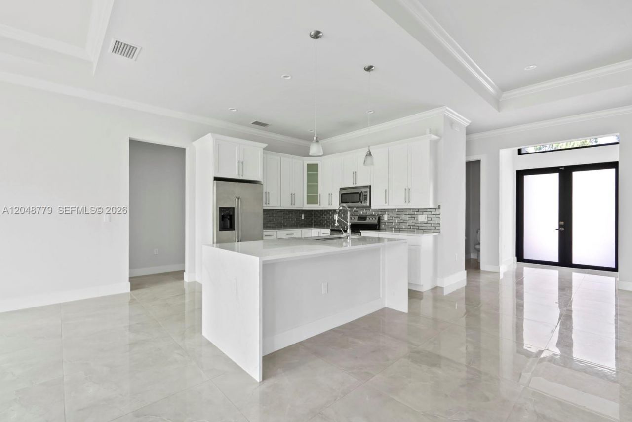 1412 22nd Ave NE , Naples, FL 34120 Photo