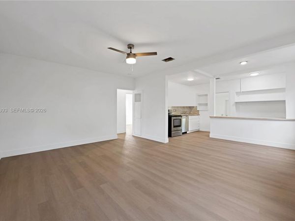 1127 NW 2nd Ave , Fort Lauderdale, FL 33311