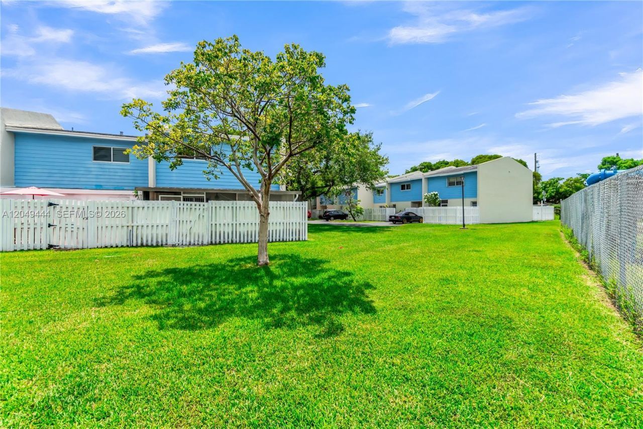22334 SW 103rd Ct, Cutler Bay, FL 33190 Photo