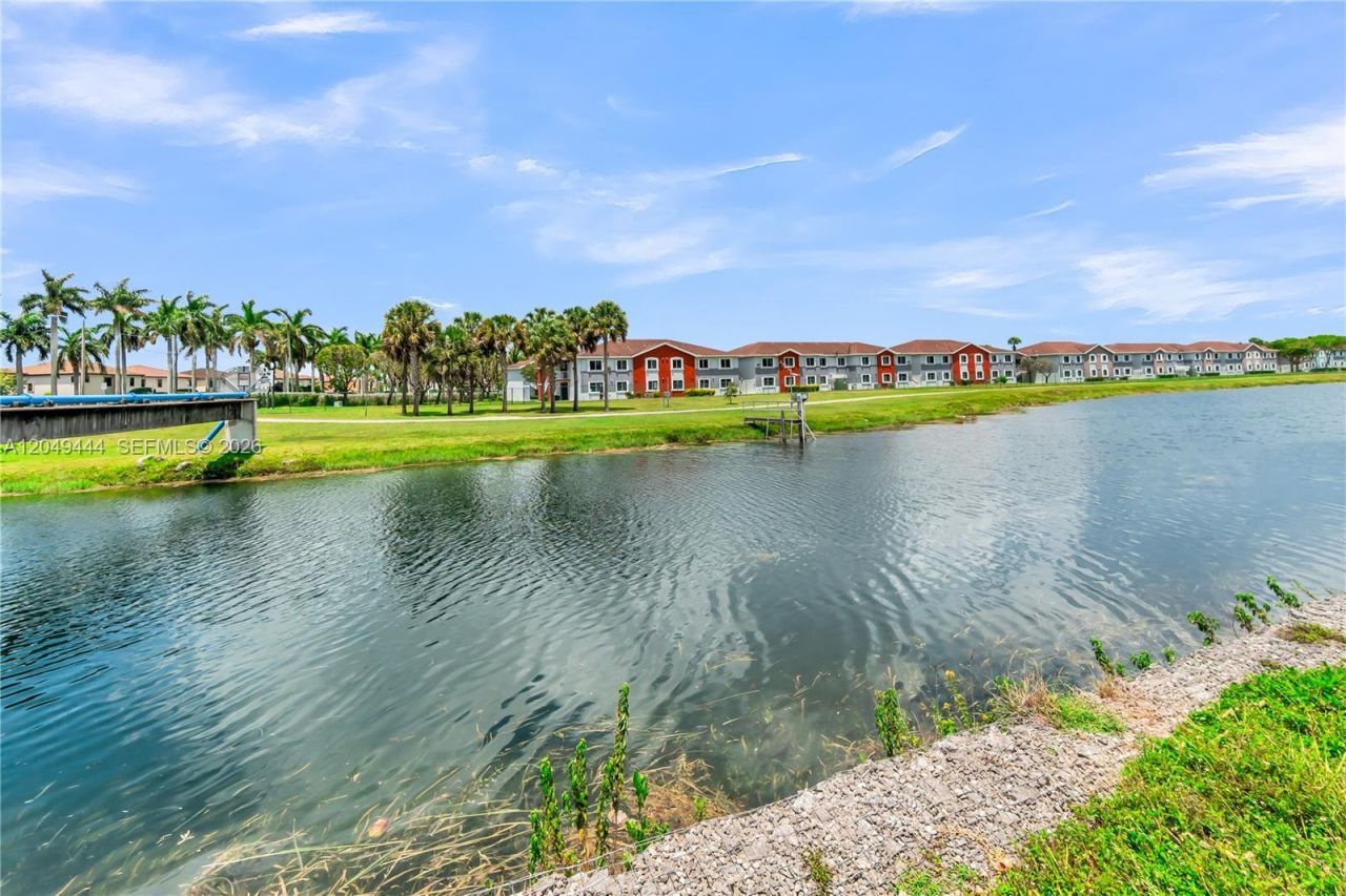 22334 SW 103rd Ct, Cutler Bay, FL 33190 Photo
