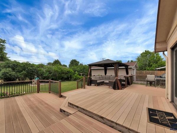 2337 JANET ST, Rapid City, SD 57702