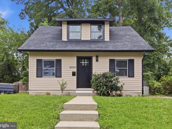 5005 HOLLYWOOD ROAD, COLLEGE PARK, MD 20740