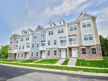 8276 SAFARIAN WAY, ALEXANDRIA, VA 22309
