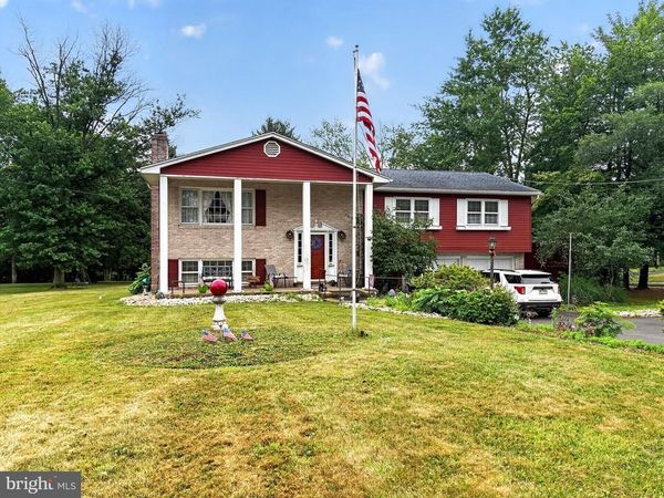 50 E 7TH AVENUE, TRAPPE, PA 19426