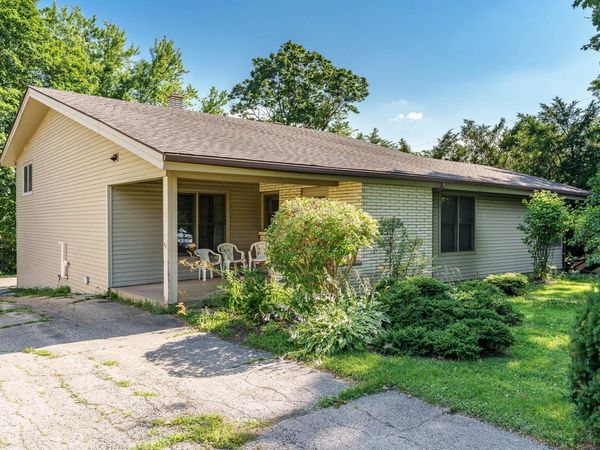 5537 GUILFORD Road, ROCKFORD, IL 61107