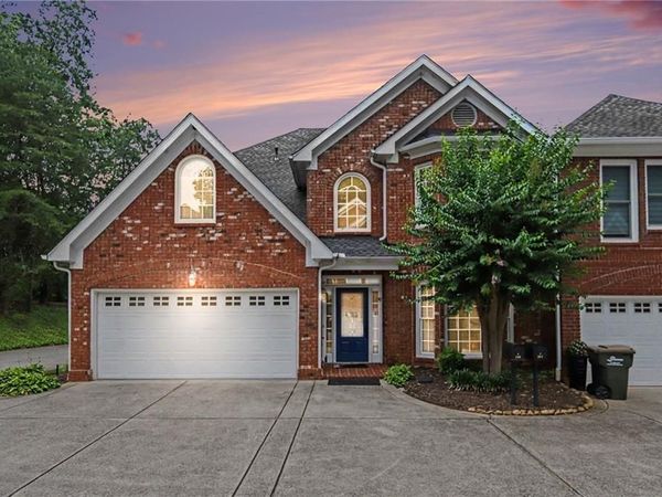 6375 Glenridge Drive, Sandy Springs, GA 30328