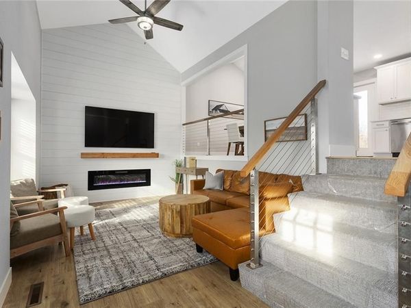 22612 N Prestige Drive, Holt, MO 64048