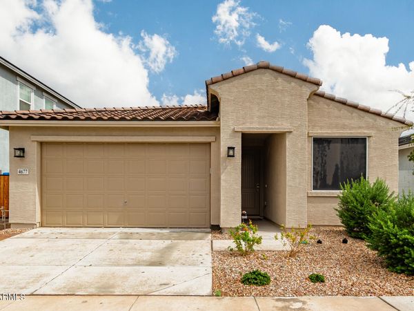4677 S SIPHON DRAW Road, Apache Junction, AZ 85119