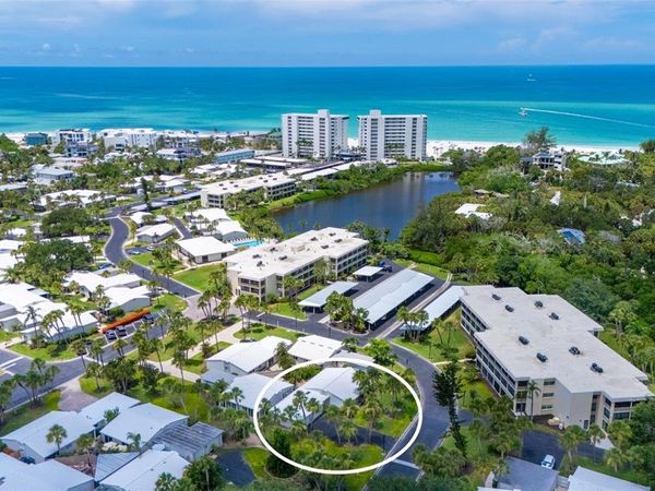 208 HOURGLASS WAY, Unit V11, SARASOTA, FL 34242
