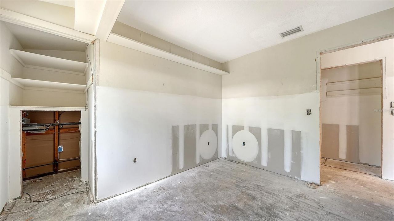 208 Hourglass Way, Unit V11, Sarasota, FL 34242 Photo