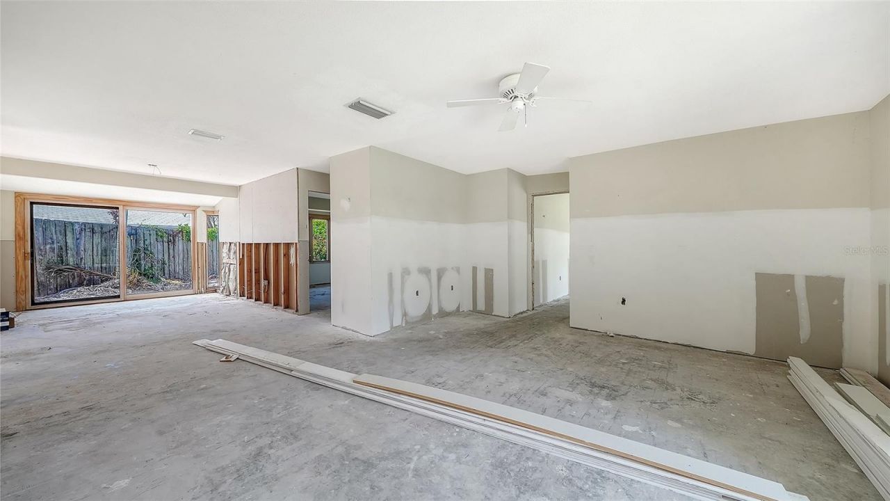 208 Hourglass Way, Unit V11, Sarasota, FL 34242 Photo