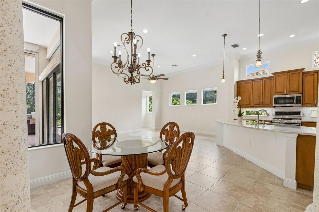 7222 Lake Forest Glen , Bradenton, FL 34202 Photo