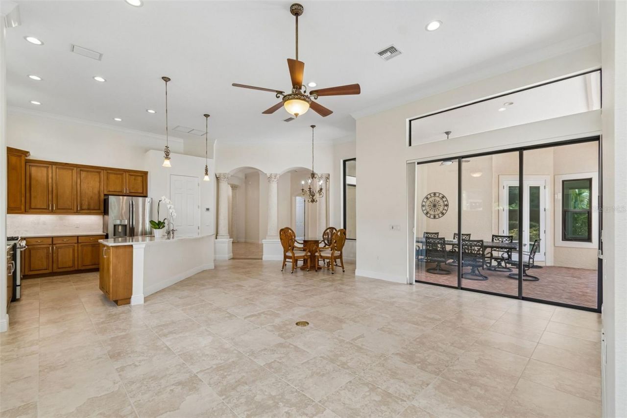 7222 Lake Forest Glen , Bradenton, FL 34202 Photo