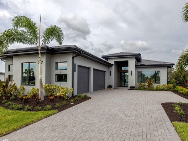 257 BLUE PEARL CT., SARASOTA, FL 34240
