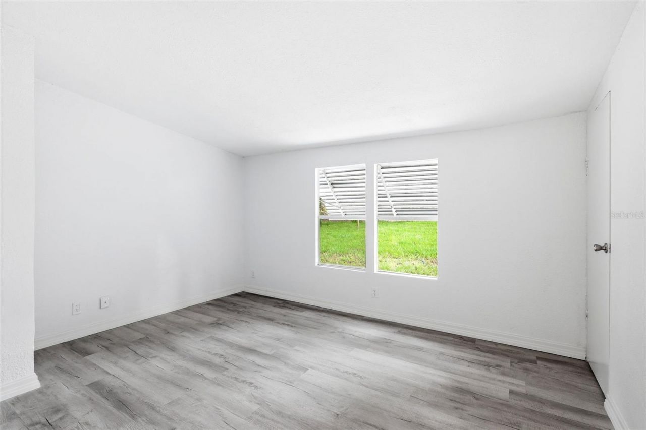 403 Acorn Circle , Fruitland Park, FL 34731 Photo