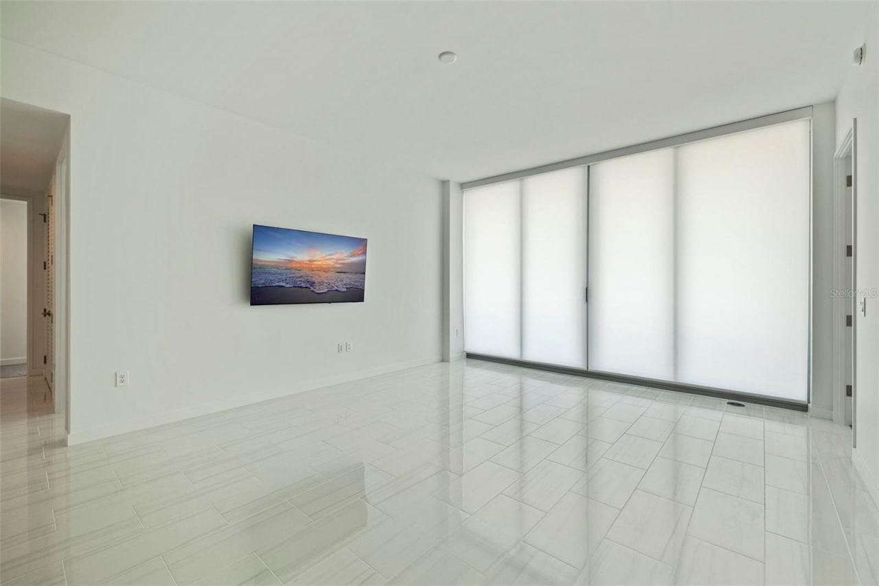 400 Central Avenue, Unit 1105, Saint Petersburg, FL 33701 Photo