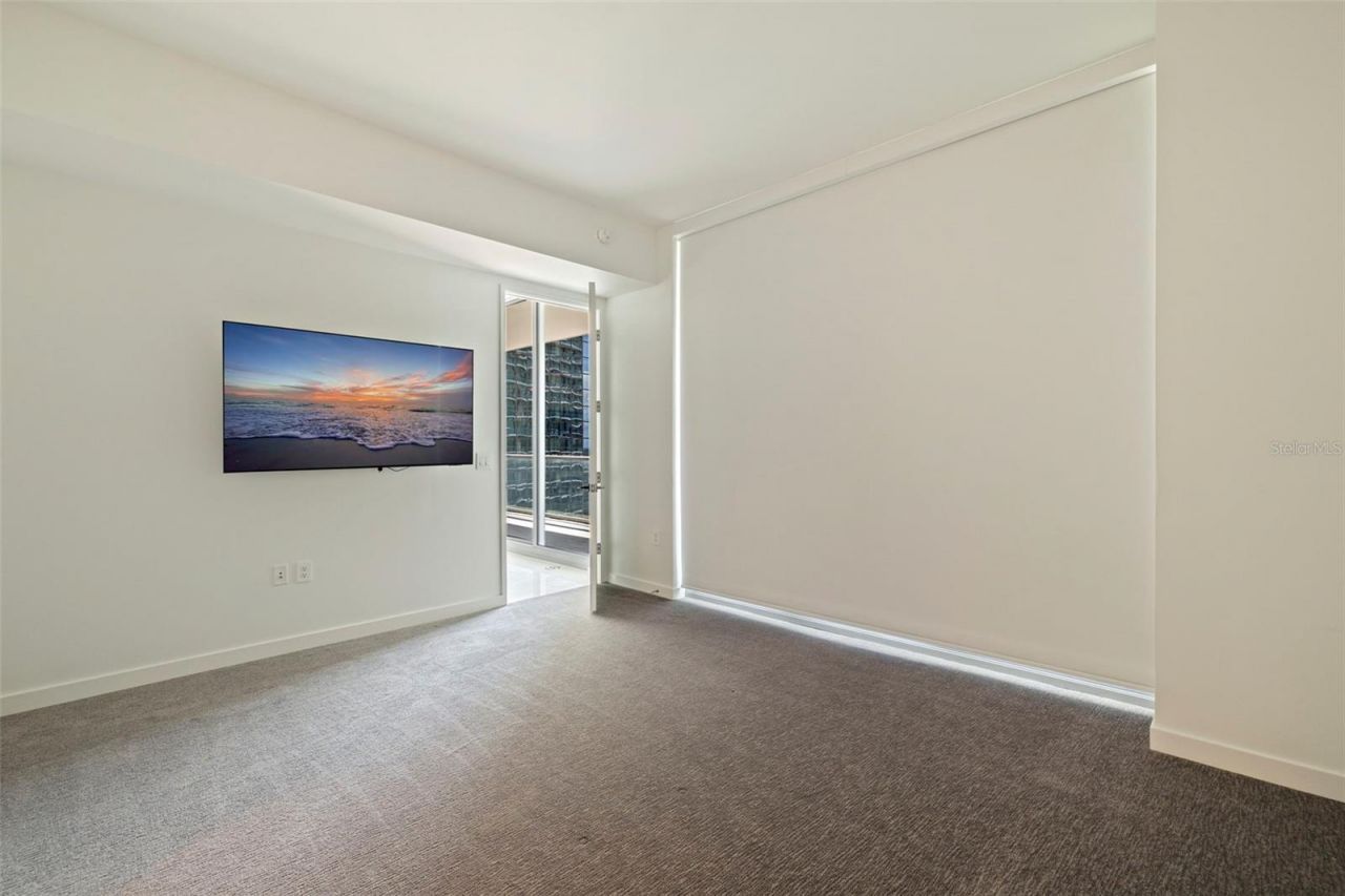 400 Central Avenue, Unit 1105, Saint Petersburg, FL 33701 Photo