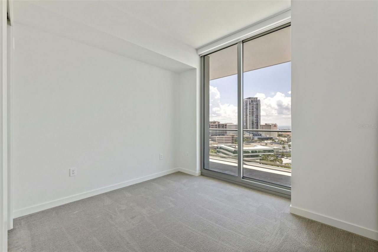 400 Central Avenue, Unit 1105, Saint Petersburg, FL 33701 Photo