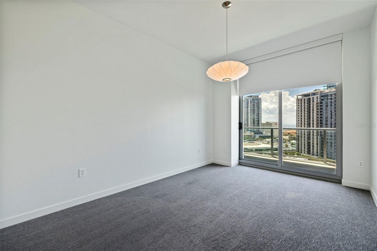 400 Central Avenue, Unit 1105, Saint Petersburg, FL 33701 Photo