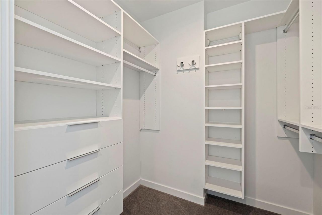 400 Central Avenue, Unit 1105, Saint Petersburg, FL 33701 Photo