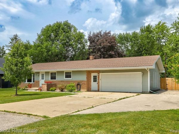 2015 Midland Road, Monitor Twp, MI 48706